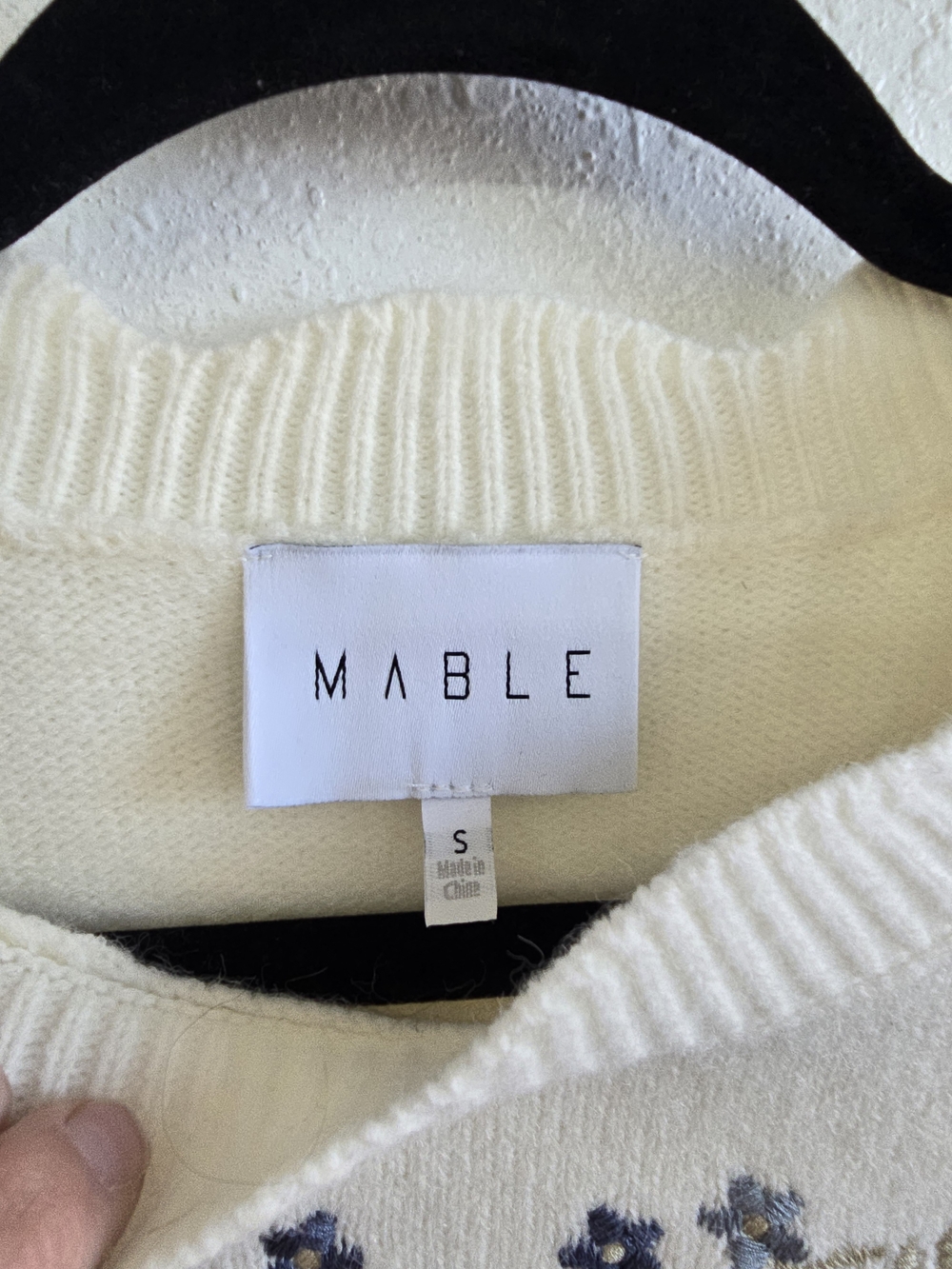MABLE Small Cream Floral Embroidered Scalloped Hem Cropped Sweater - Picture 7 of 9